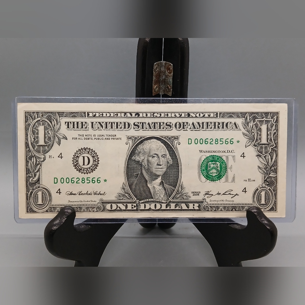 United States One Dollar Bill